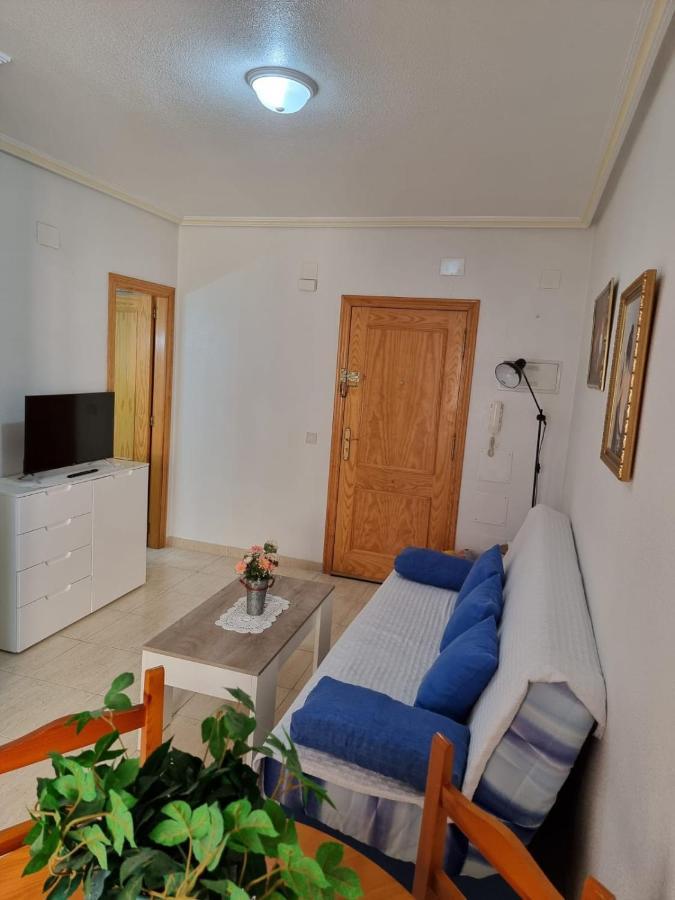 Gemuetliche Ferienwohnung In Torrevieja Ca100M Vom Strand Playa Del Cura Entfernt Екстер'єр фото